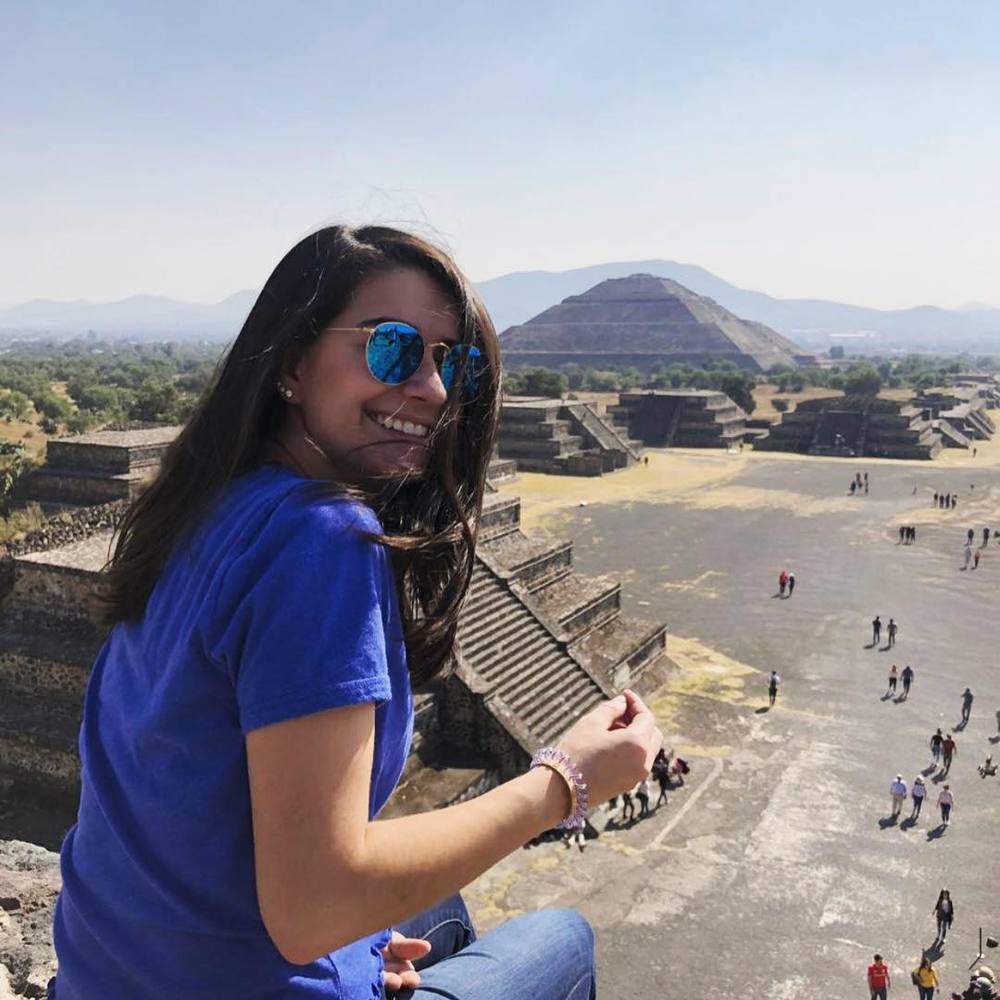 Meet your Posher, Vanessa